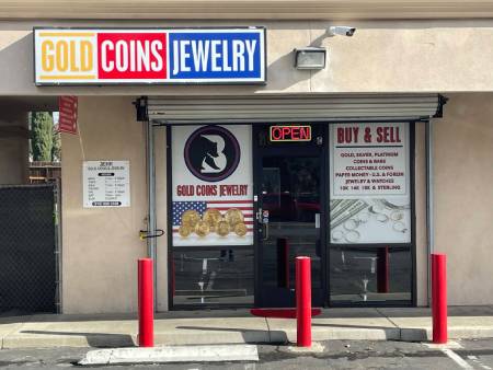 Behr_Gold_Coins_&_Jewelry_front_of_shop